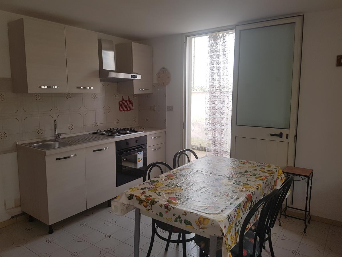 Ws Economy Rooms & Apartment Gallipoli Exterior photo